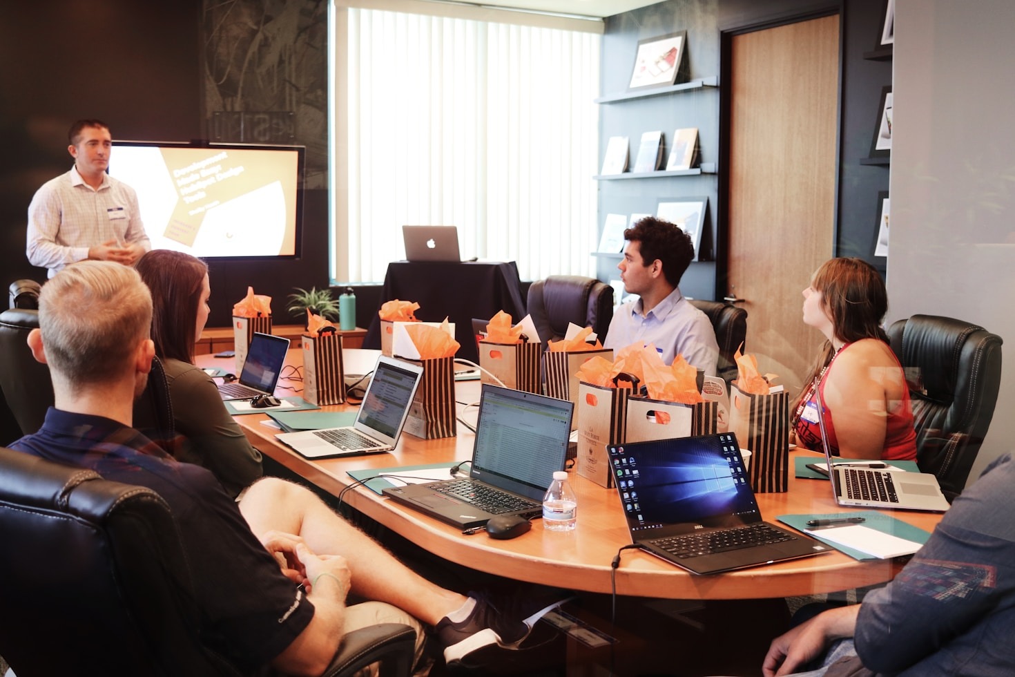 How CEOs Can Optimize Cashflow Effectively